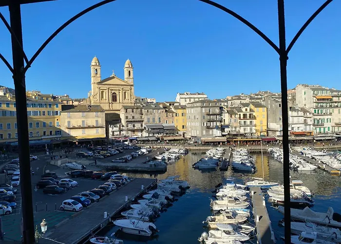 Balcon Sur Le Port